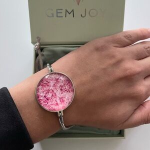 NWT Gem Joy Pink Bracelet - Augmented Reality (See video!)